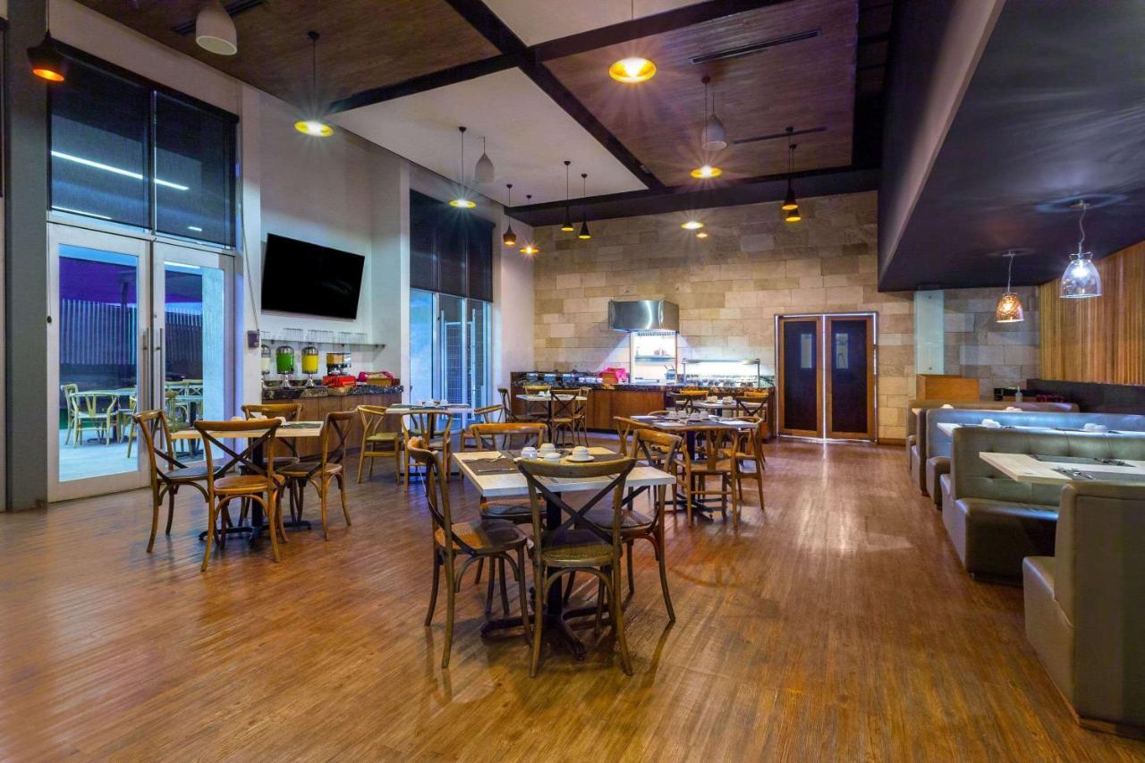 Tryp By Wyndham San Luis Potosi Hotel & Suites Eksteriør billede